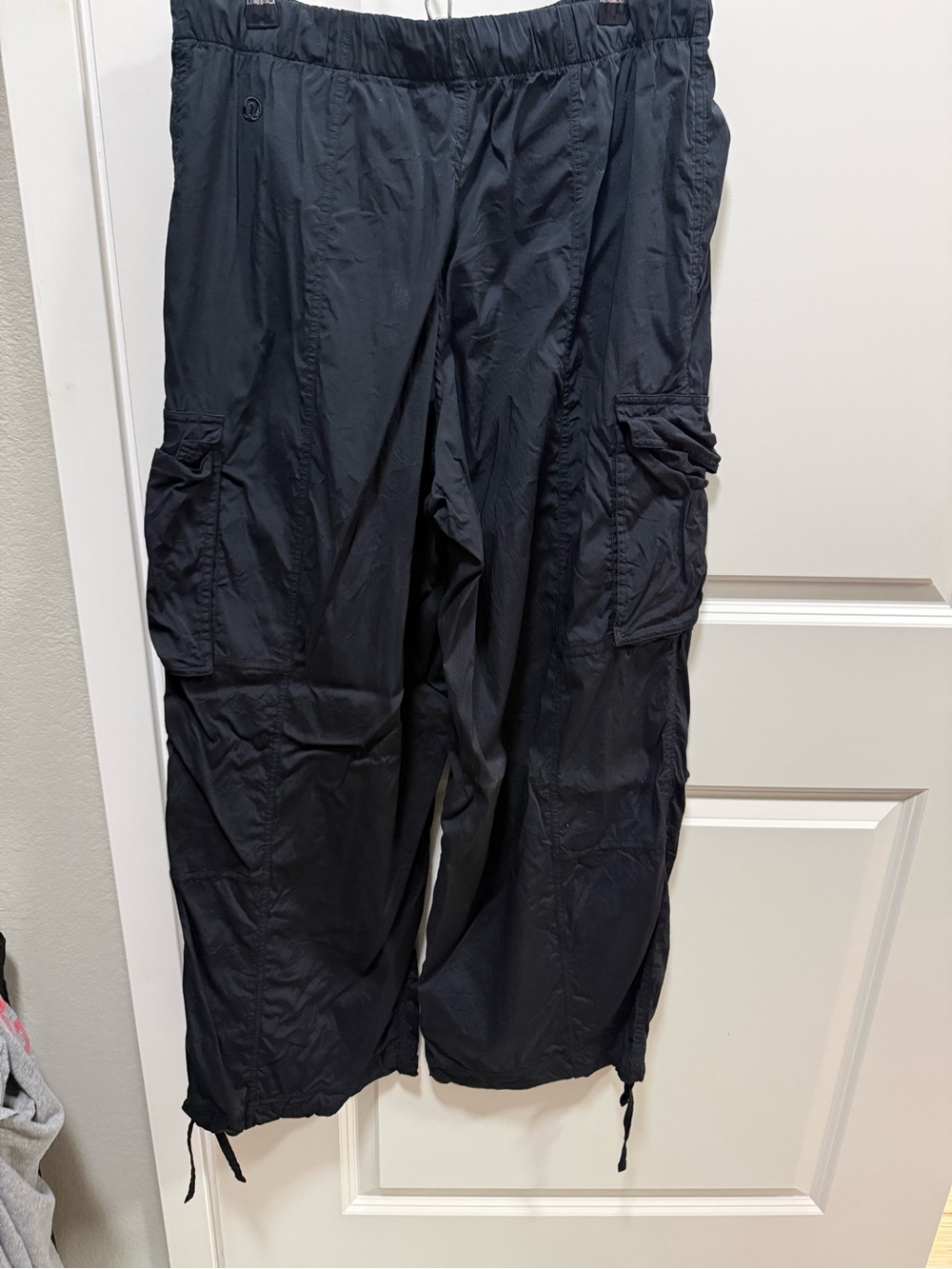 Women’s Black Cargo Pants - Lightweight Utility Style